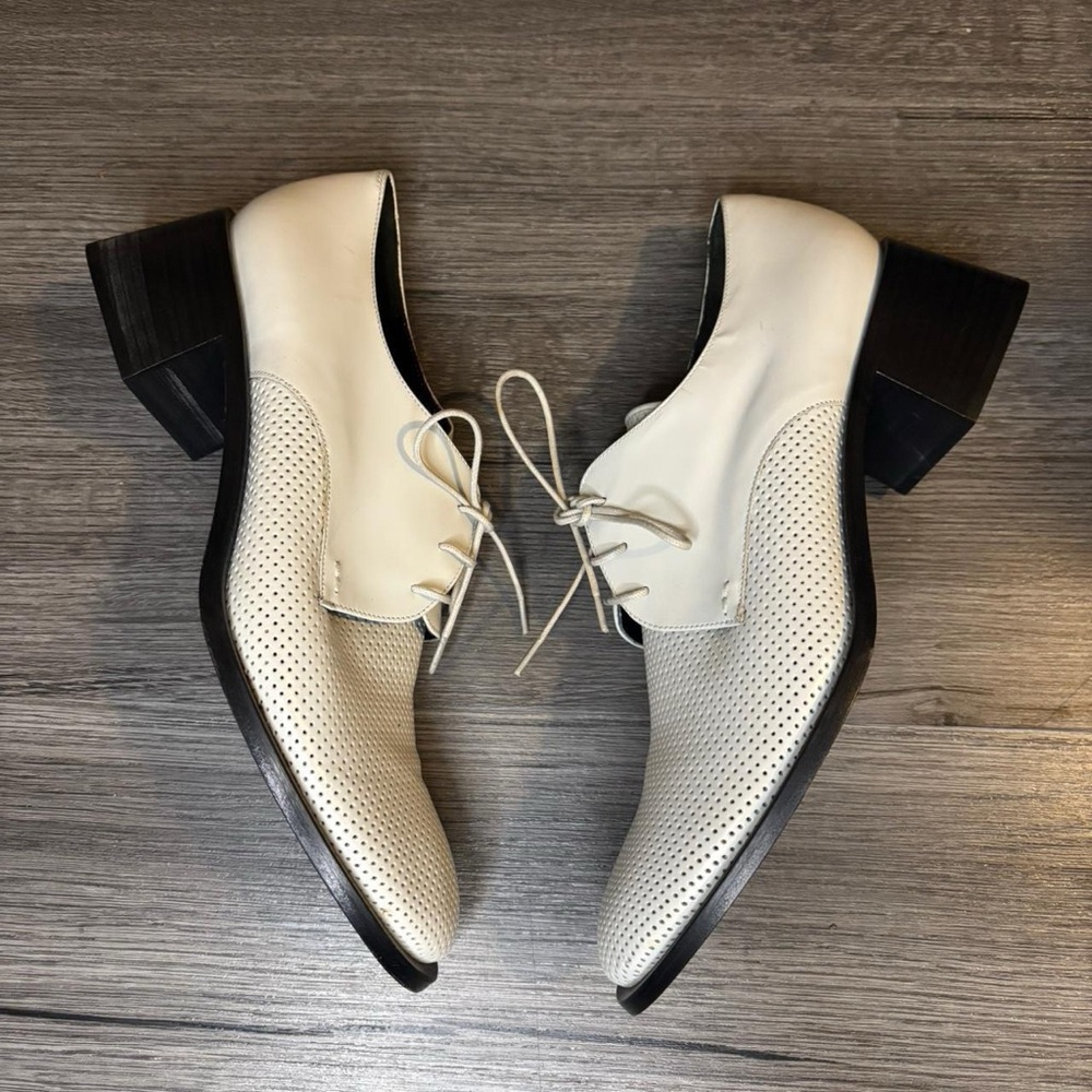 Via Spiga Cream Perforated Leather Lace-Up Heels